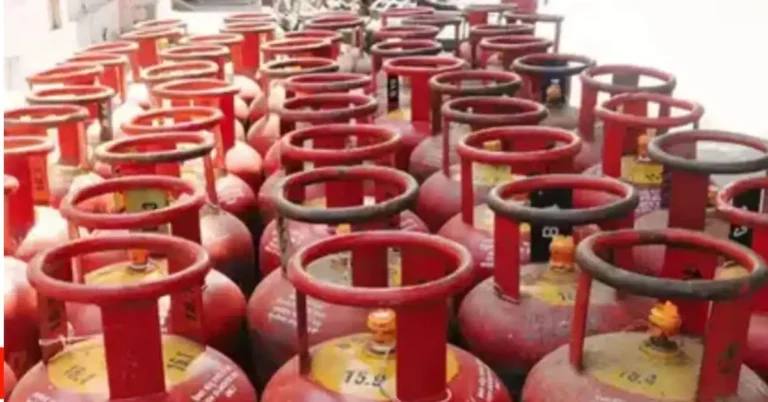 इस नवरात्र 25 लाख लोगों को फ्री में LPG कनेक्शन दिया जाएगा, केंद्र सरकार की बड़ी घोषणा